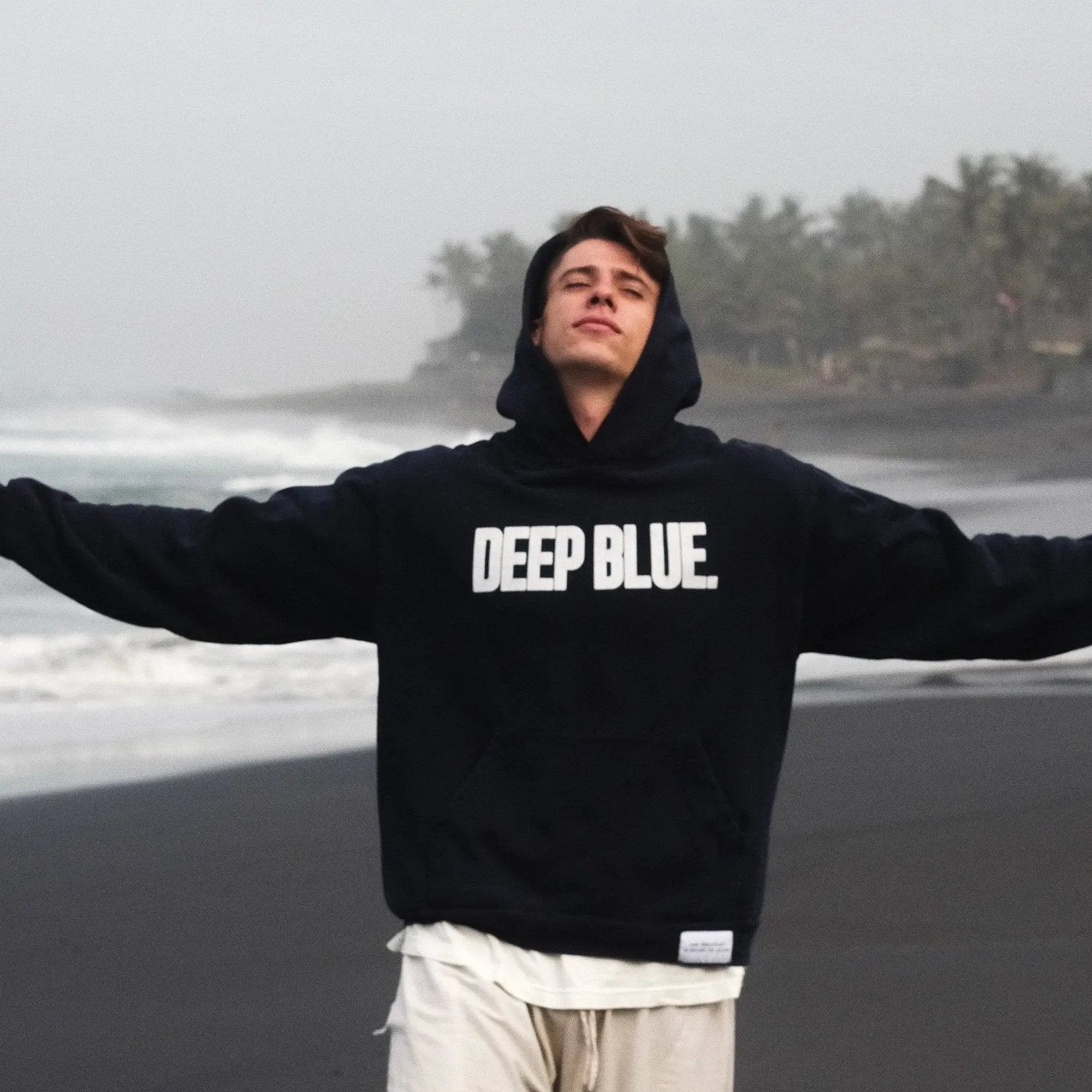 THE NAVY HOODIE Deep Blue