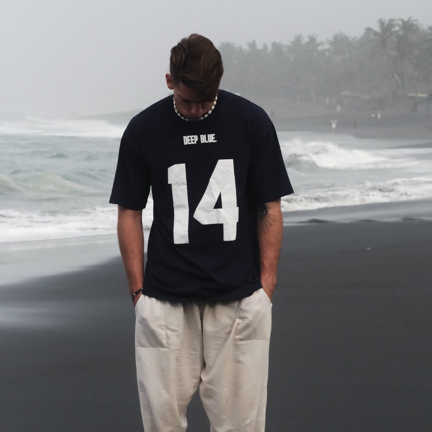 THE NAVY 14 TEE - Deep Blue.