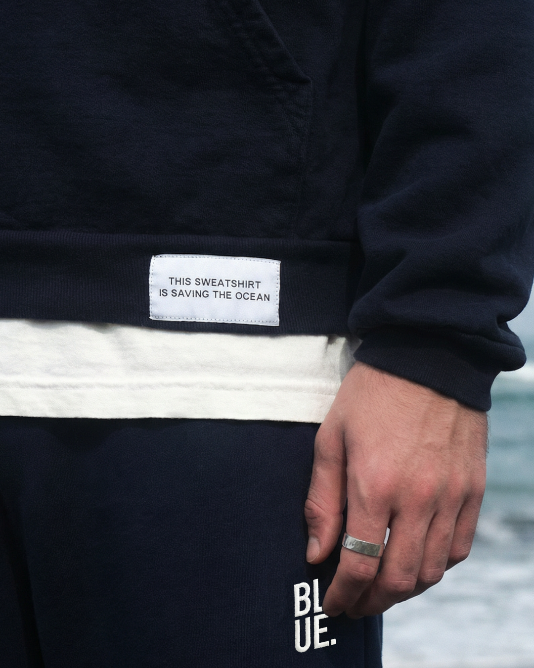 THE NAVY HOODIE